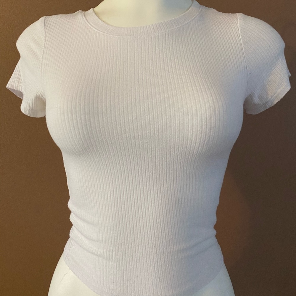 Cropped Tee